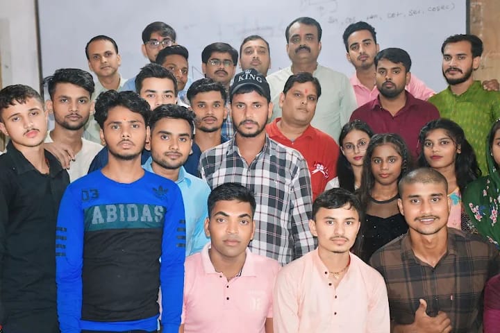 Rajiv Sir with students